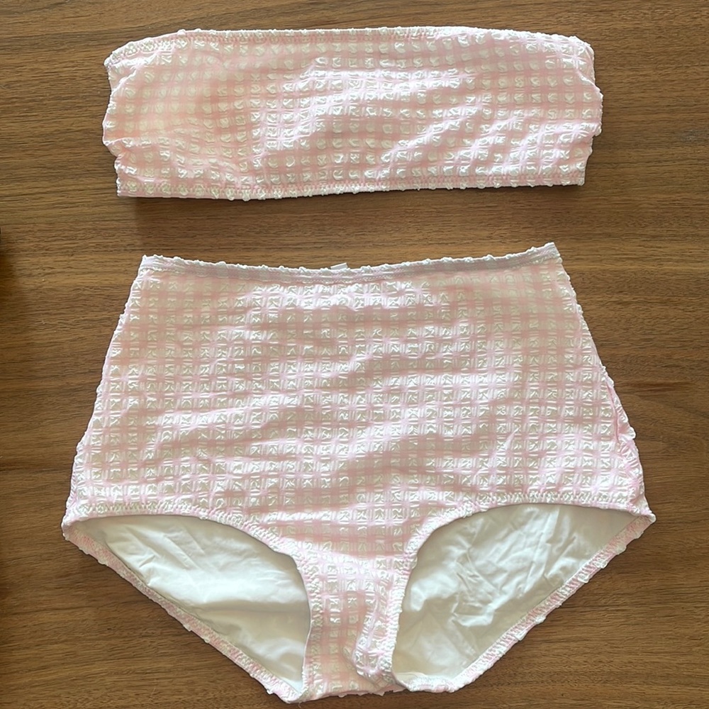 Solid and striped puckered bikini